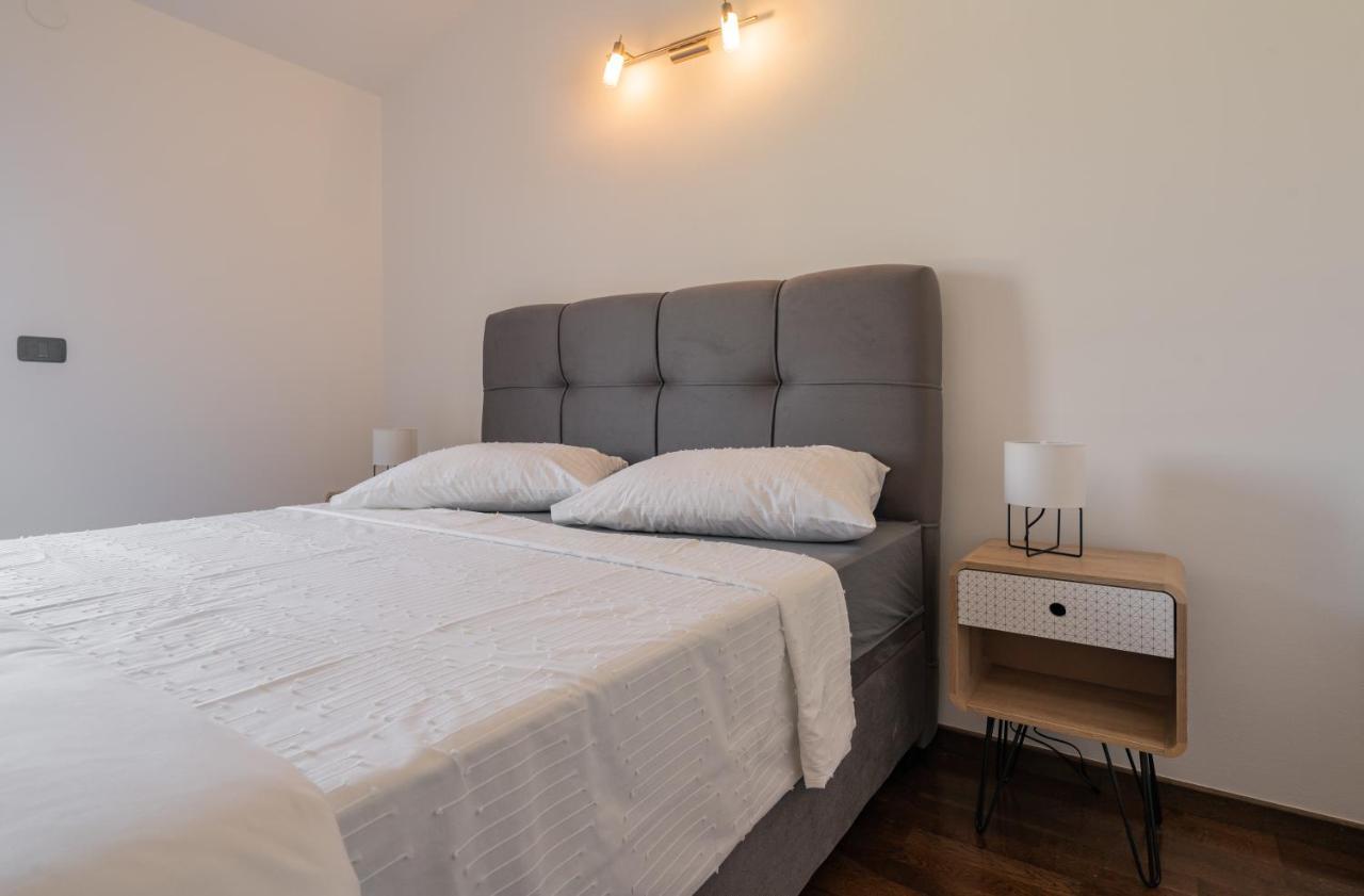 דירות פרמנטורה Penthouse Gea מראה חיצוני תמונה